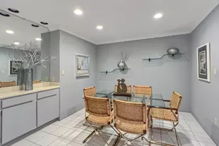 910 Ridge Rd, Munster, IN 46321 - Photo 8