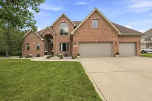 10591 Erie Dr, Crown Point, IN 46307 - Photo 1