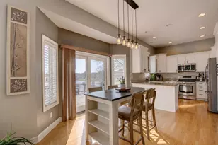 669 Davis Cir, Crown Point, IN 46307 - Photo 8