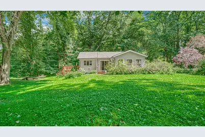 8948 N 500 E, Rolling Prairie, IN 46371 - Photo 22