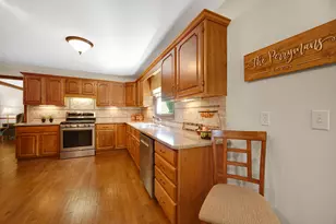 271 Burdick Pl, Chesterton, IN 46304 - Photo 16