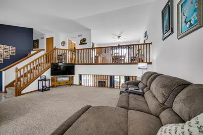 8735 E 124th Place, Crown Point, IN 46307 - Photo 6