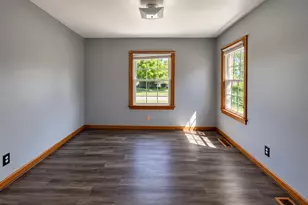 502 S Kouts St, Kouts, IN 46347 - Photo 4