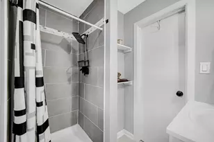 1046 Merrill St, Hammond, IN 46320 - Photo 12