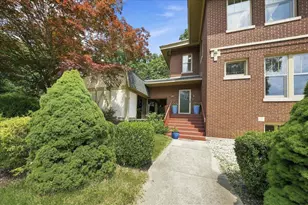 229 E Morgan Ave, Chesterton, IN 46304 - Photo 8