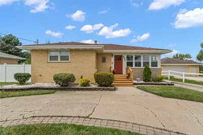 8600 Calumet Avenue, Munster, IN 46321 - Photo 1