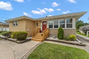 8600 Calumet Ave, Munster, IN 46321 - Photo 2