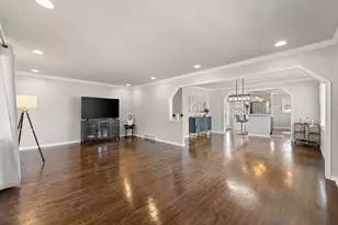 8600 Calumet Ave, Munster, IN 46321 - Photo 8