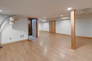 85 S County Line Rd, Crown Point, IN 46307 - Photo 18