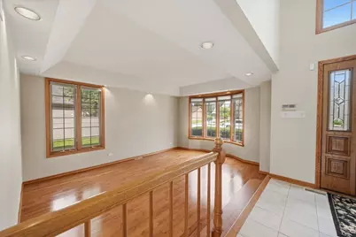 1522 Coventry Lane, Munster, IN 46321 - Photo 6