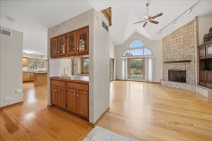 1522 Coventry Ln, Munster, IN 46321 - Photo 8