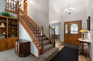510 Eastwood Dr, Kouts, IN 46347 - Photo 6