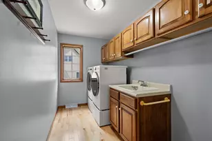510 Eastwood Dr, Kouts, IN 46347 - Photo 18