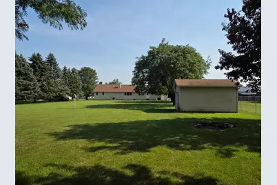 7177 E Grace Avenue, New Carlisle, IN 46552 - Photo 8