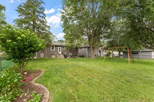 9539 Hawthorne Dr, Munster, IN 46321 - Photo 30