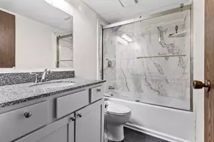 2513 E Lakeshore Dr, Crown Point, IN 46307 - Photo 22
