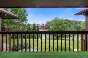 2513 E Lakeshore Dr, Crown Point, IN 46307 - Photo 4