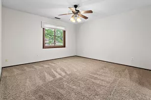 2513 E Lakeshore Dr, Crown Point, IN 46307 - Photo 18