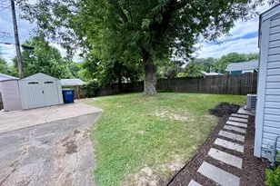 1630 Stone Lake Dr, La Porte, IN 46350 - Photo 14