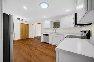 925 S Indiana Ave, Crown Point, IN 46307 - Photo 10