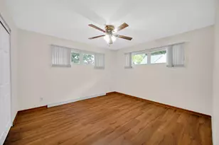 925 S Indiana Ave, Crown Point, IN 46307 - Photo 4