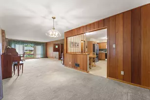 8420 Schreiber Dr, Munster, IN 46321 - Photo 8