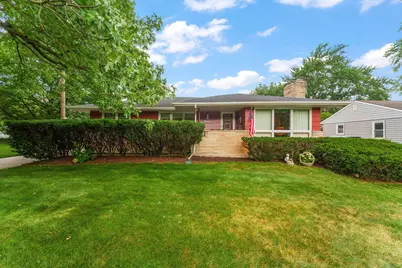 8420 Schreiber Drive, Munster, IN 46321 - Photo 2