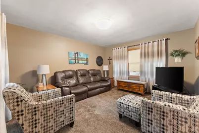 8420 Schreiber Drive, Munster, IN 46321 - Photo 14