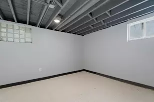 2650 Monroe St, Gary, IN 46407 - Photo 16