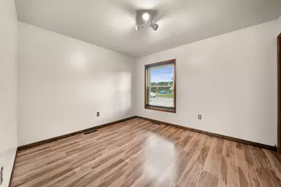 176 Boxwood Court, Valparaiso, IN 46383 - Photo 16