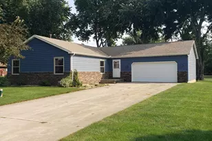 176 Boxwood Ct, Valparaiso, IN 46383 - Photo 26