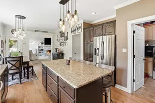 10626 Erie Dr, Crown Point, IN 46307 - Photo 10