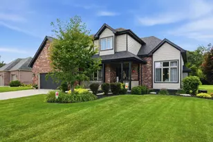 10626 Erie Dr, Crown Point, IN 46307 - Photo 1