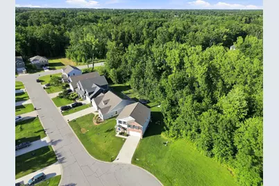 1035 Blue Lake Circle, Chesterton, IN 46304 - Photo 28