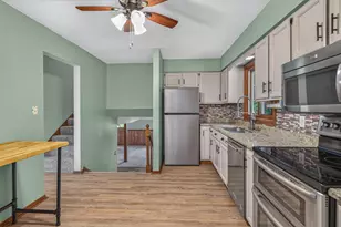 8832 Jefferson Ct, Munster, IN 46321 - Photo 10