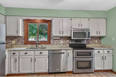 8832 Jefferson Court, Munster, IN 46321 - Photo 8