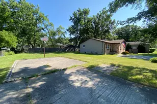 7102 W 129th Ave, Cedar Lake, IN 46303 - Photo 4