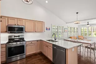 1737 Windfield Dr, Munster, IN 46321 - Photo 12