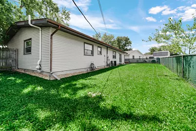 369 Riviera Circle, Valparaiso, IN 46385 - Photo 22
