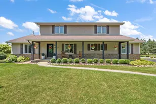 13102 Pierce Ct, Crown Point, IN 46307 - Photo 2