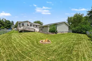 4081 Westover Dr, Crown Point, IN 46307 - Photo 16