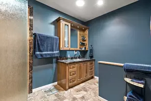 5008 E Shady Point Dr, Monticello, IN 47960 - Photo 18