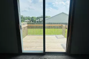 110 Lyn Dee Ct, New Carlisle, IN 46552 - Photo 12