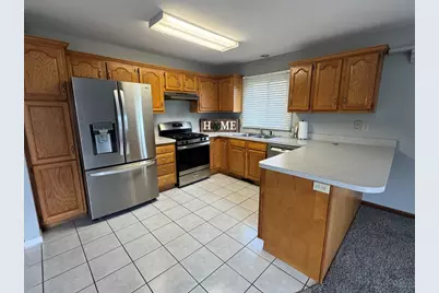 110 Lyn Dee Court, New Carlisle, IN 46552 - Photo 6