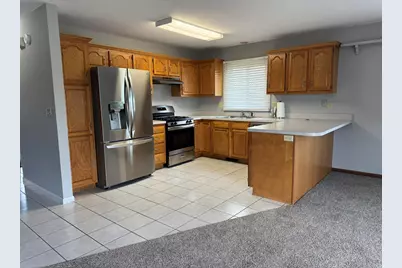 110 Lyn Dee Court, New Carlisle, IN 46552 - Photo 4