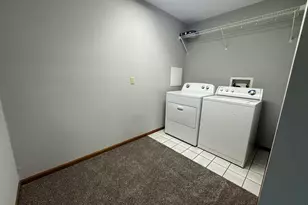 110 Lyn Dee Ct, New Carlisle, IN 46552 - Photo 20