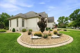 1834 Somerset Dr, Munster, IN 46321 - Photo 46