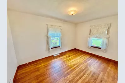 1023 Riverlane Drive, Lake Station, IN 46405 - Photo 10