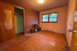 2410 Old Hobart Rd, Gary, IN 46405 - Photo 6