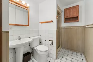 9425 Larch Dr, Munster, IN 46321 - Photo 14